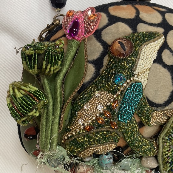 Mary Frances vintage beaded purse - Picture 3 of 16